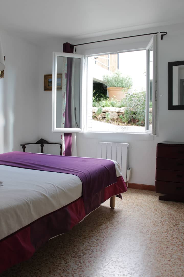 غرفة النوم 2