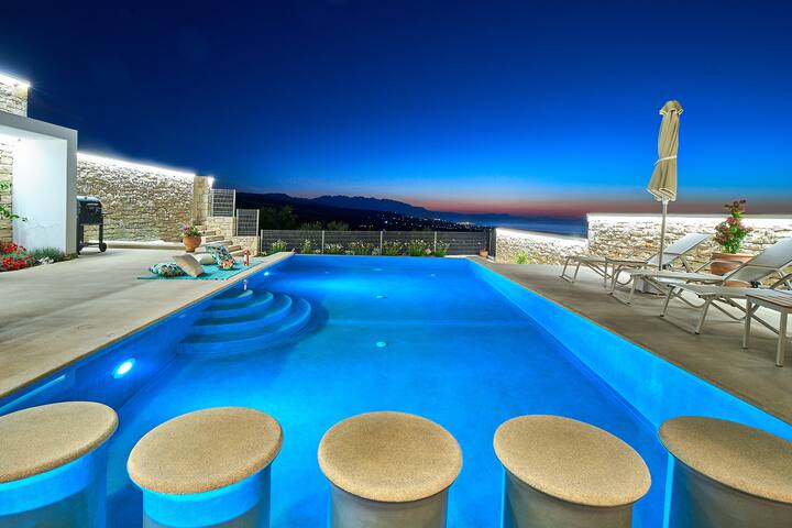 Aegean Sunset Villas & Spa ‘Villa Sea’ gallery image 5