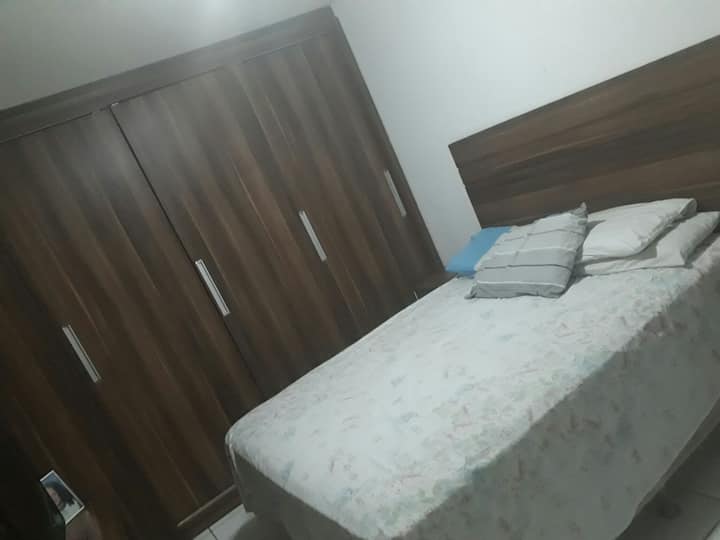 Dhomë gjumi 2