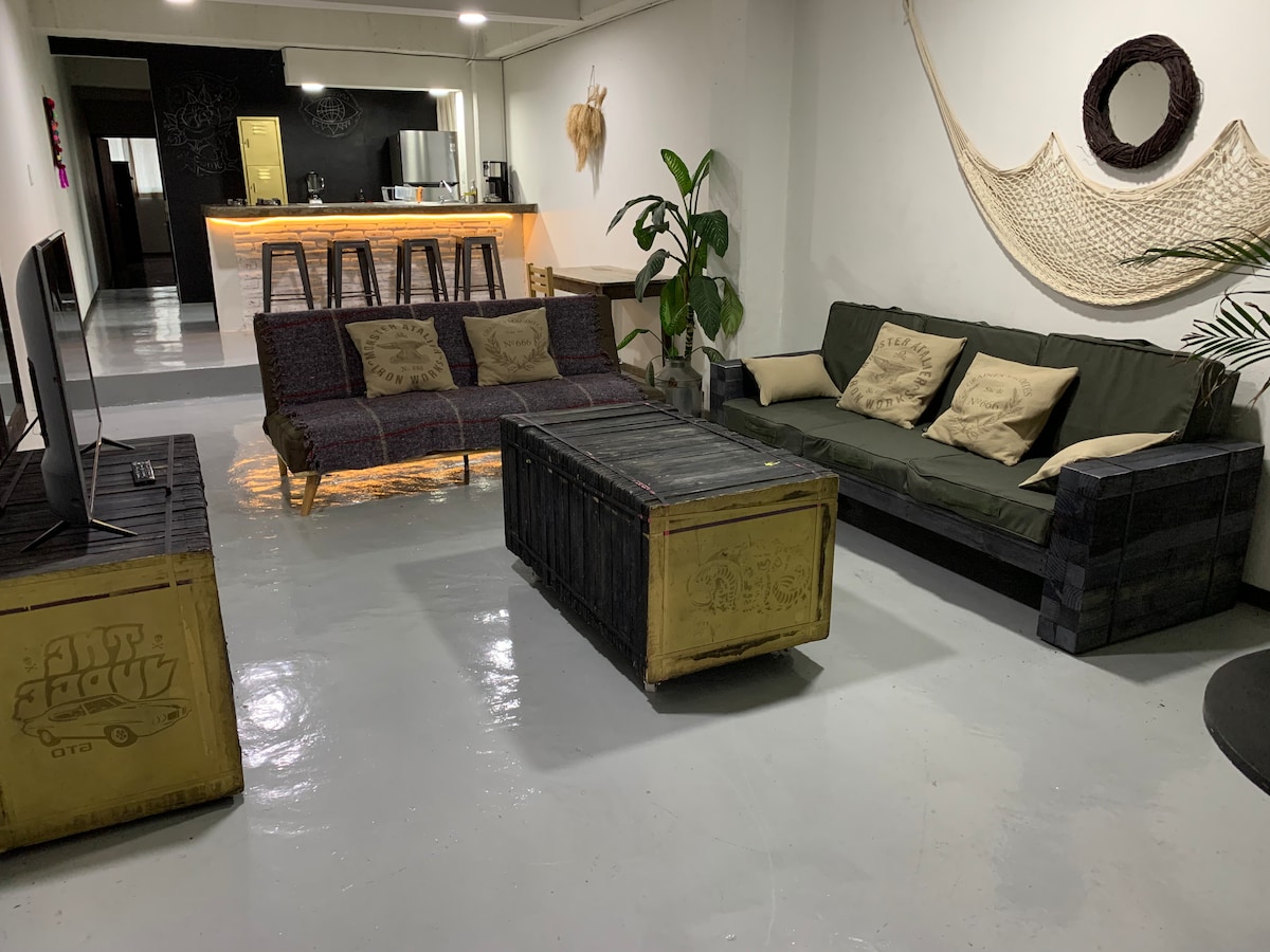 Top performing Airbnb: Downtown CDMX 2bdr stylish & spacious ch4 in Obrera