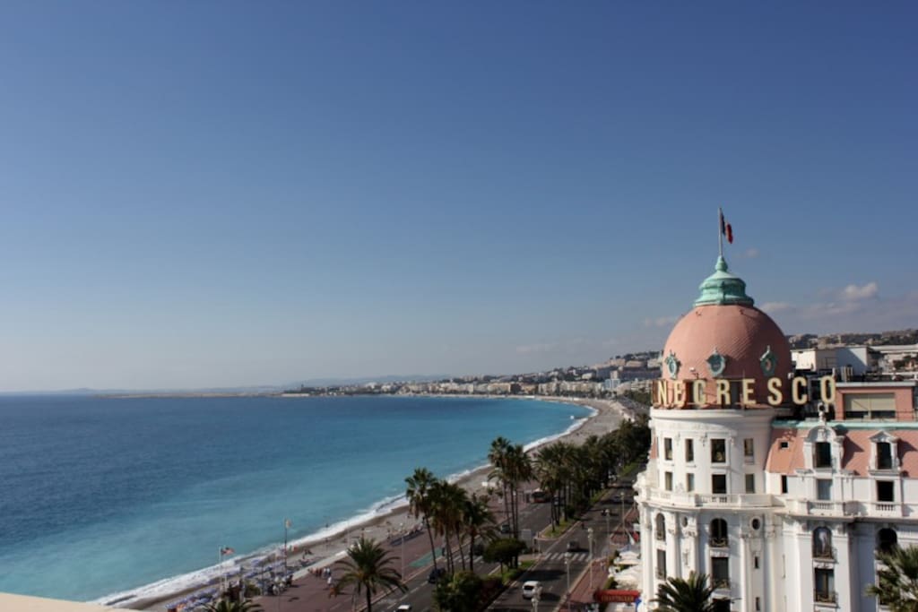 Another view of the Hotel Negresco.