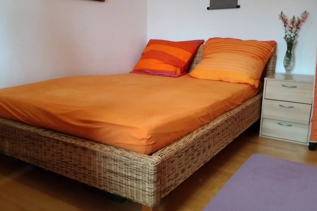 Euer Bett (140x200cm)