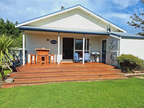 Pipi Point Beach House