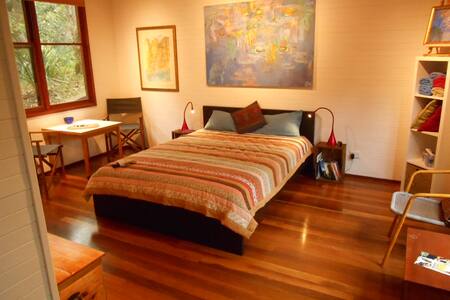 The Artist's Studio Coledale