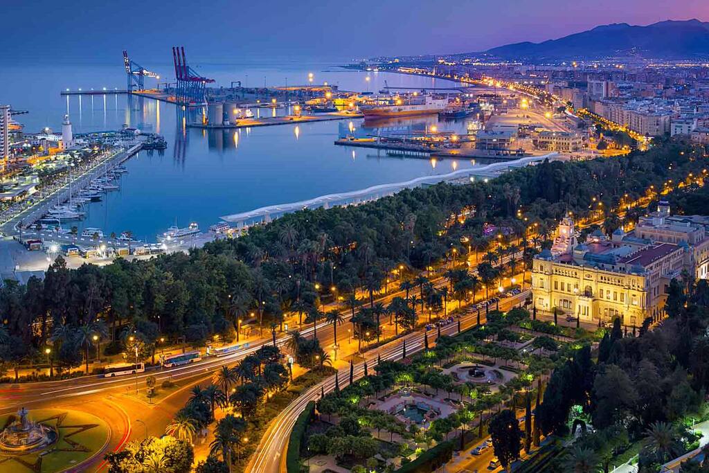 Foto tomada desde la Alcazaba de Málaga (300metros desde apartamento)