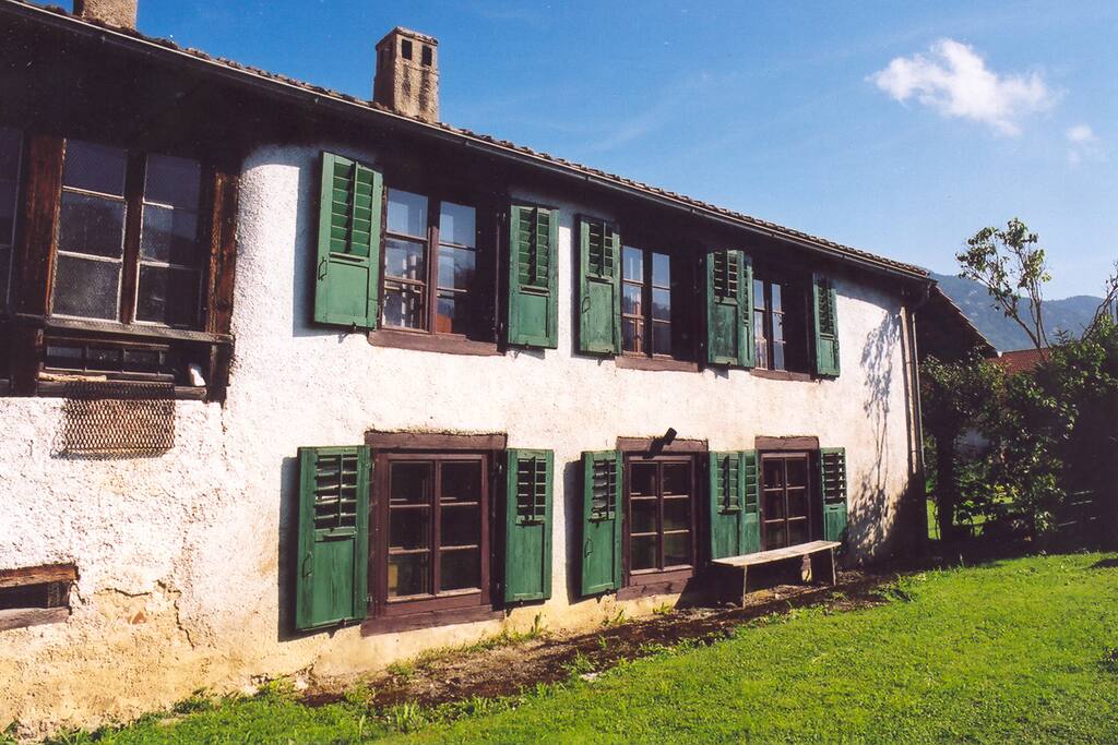 La Ruine du Moujik, appartement de vacances au 1er étage