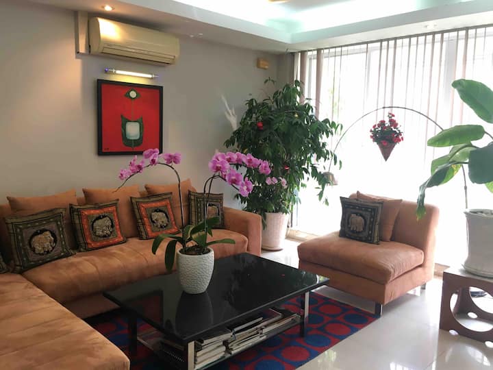 Comfortable And Open View Room In District 1 - Ho Chi Minh City