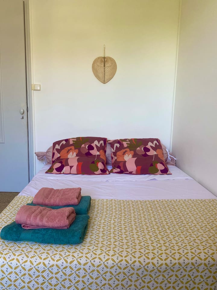 Chambre Privée Dans Maison De Ville - Arles, France
