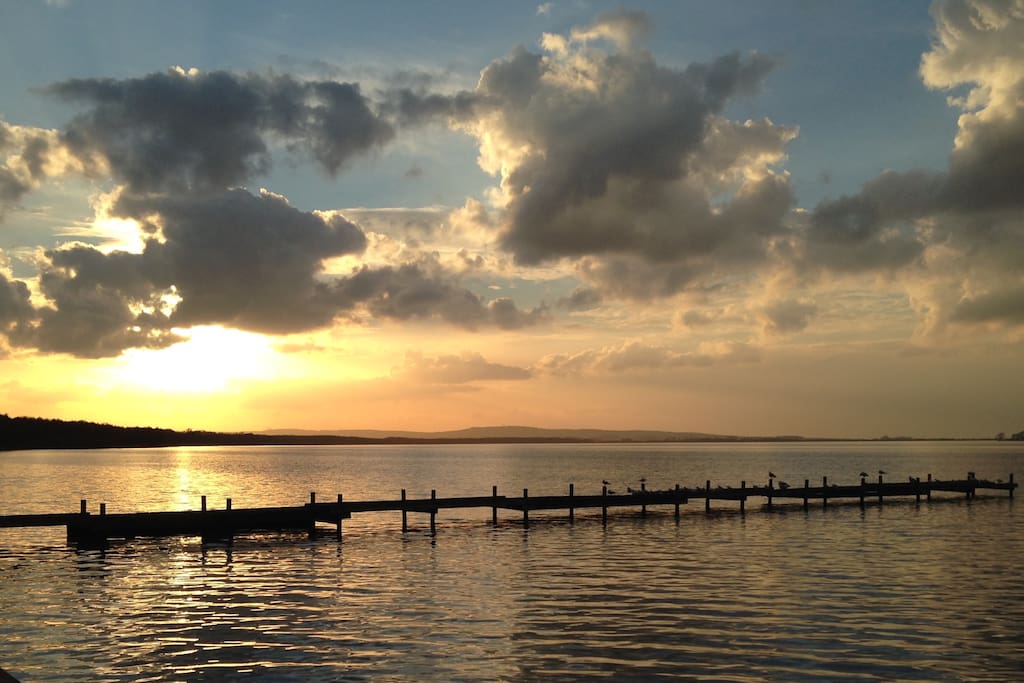 Sonnenuntergang an den Strandterassen