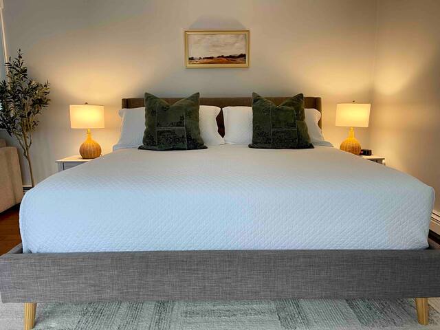 Pet Friendly Beach Home Close To Newport gallery image 4