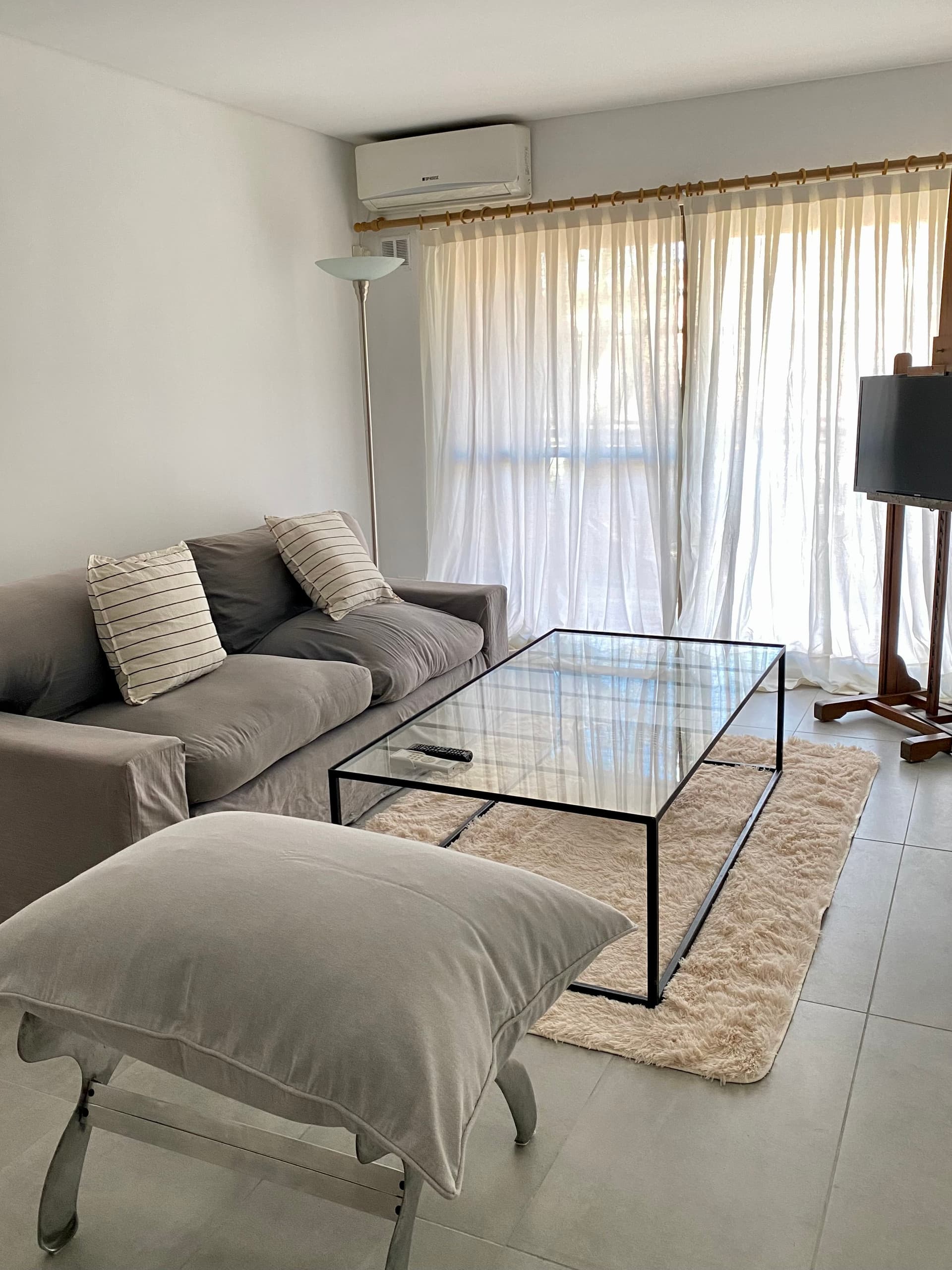Departamento de 2 ambientes con balcón en San Isidro