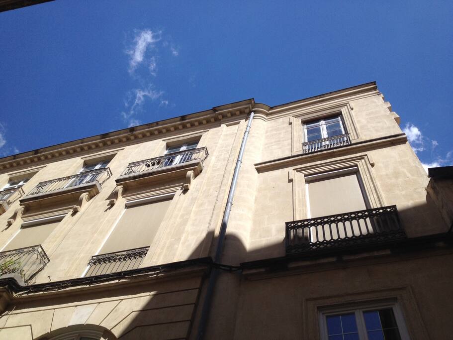 Top floor flat, very bright and sunny