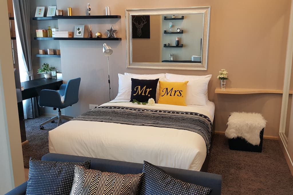 LUXURY & MODERN DECORATED CONDO