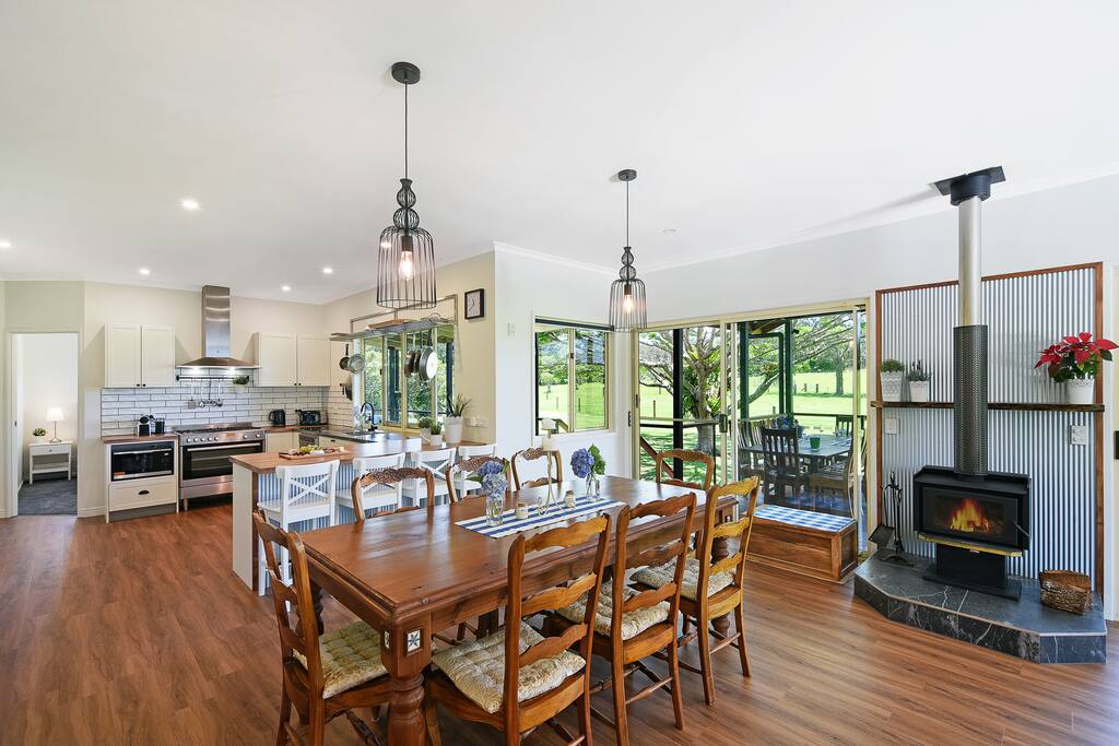 Entertain with style in the gourmet kitchen