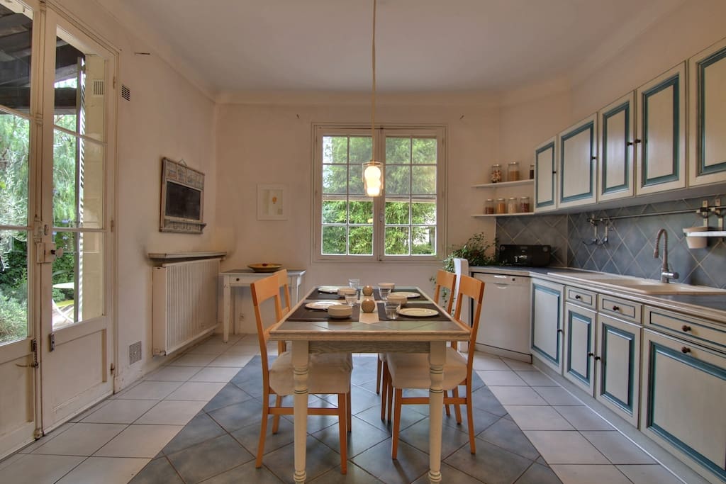 Cuisine porte-fenêtre