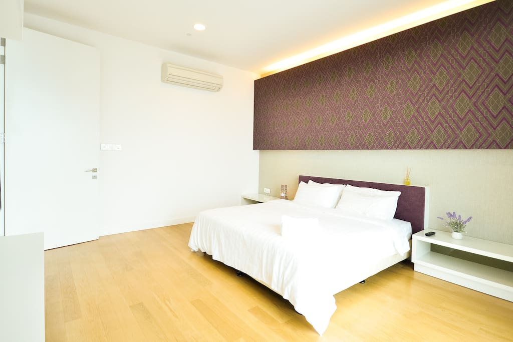 King Size Bed suitable for 2 - 3 pax