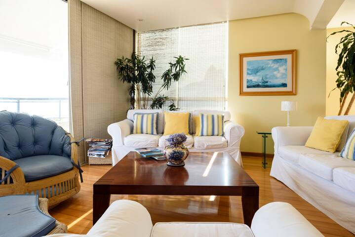 Amazing View & Charm -Ipanema Beach gallery image 4