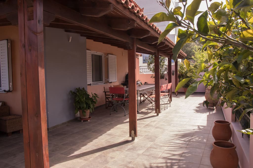 Side Veranda