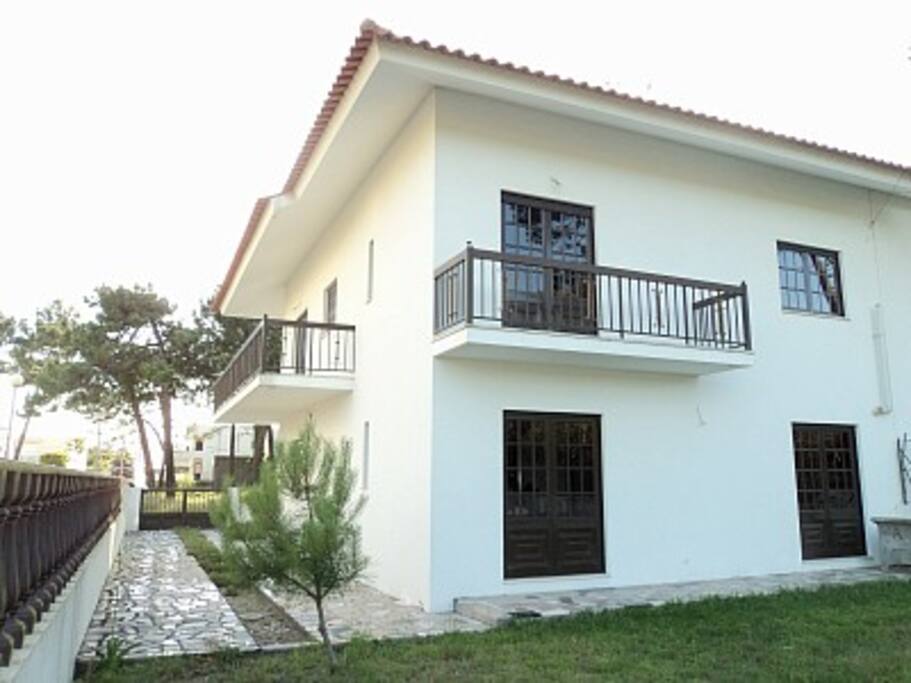 Vista exterior jardim