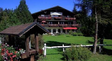 Mooswinkel apartment in the mountains of Sibratsgfäll