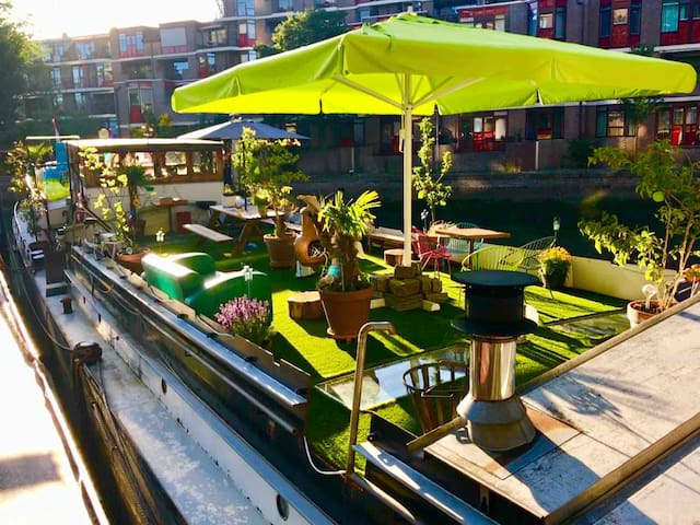 Cute Room for Two in Amazing Historic Ship!