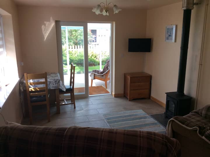 Restawhile: Spacious, With Easy Level Access. - Helston