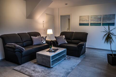Finkennest-Mintard  (90 m²) 1st Floor with Balcony