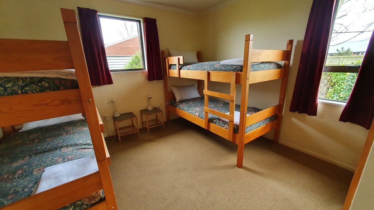 Dhoma e gjumit 3
Fjetja katër