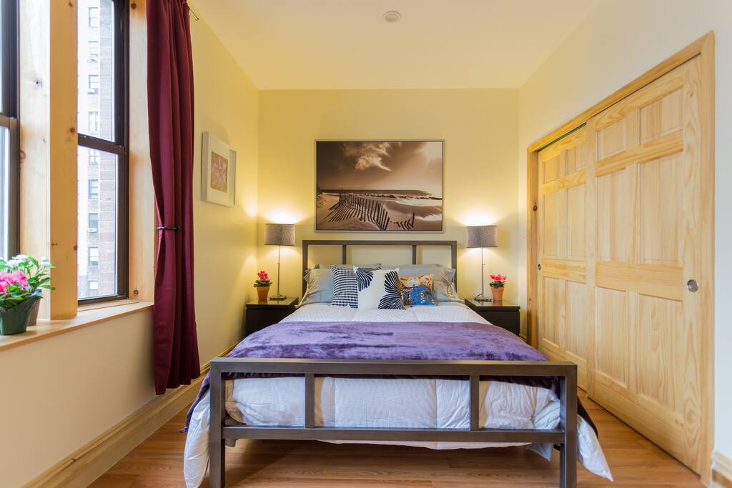 *Queen bed
*Closet with sliding doors, shelves and handing space inside