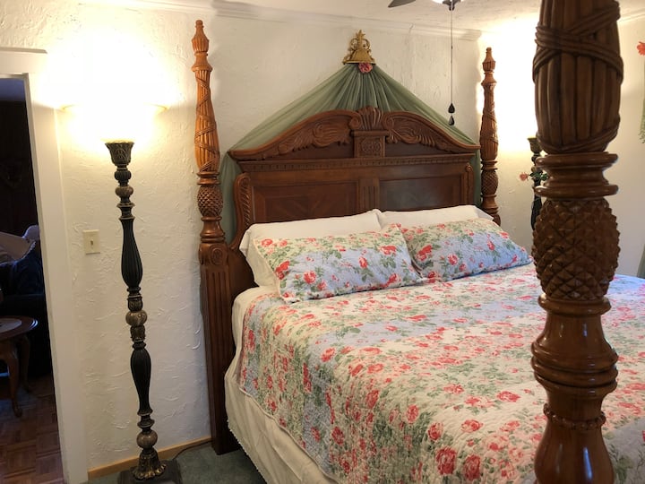 King size bed in Master Bedroom