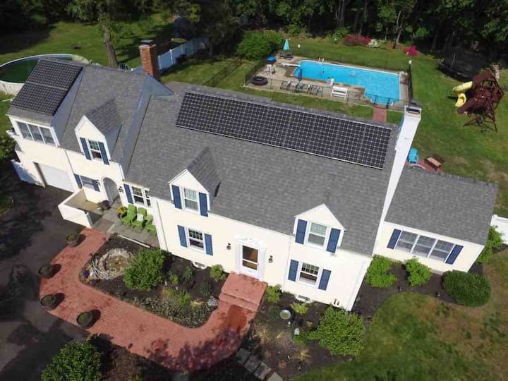Convenient and Cute in Downtown Old Saybrook Apartments for Rent in