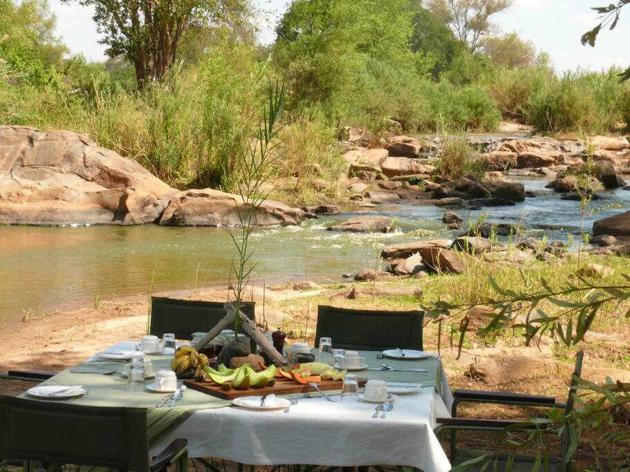 Bush Breakfast