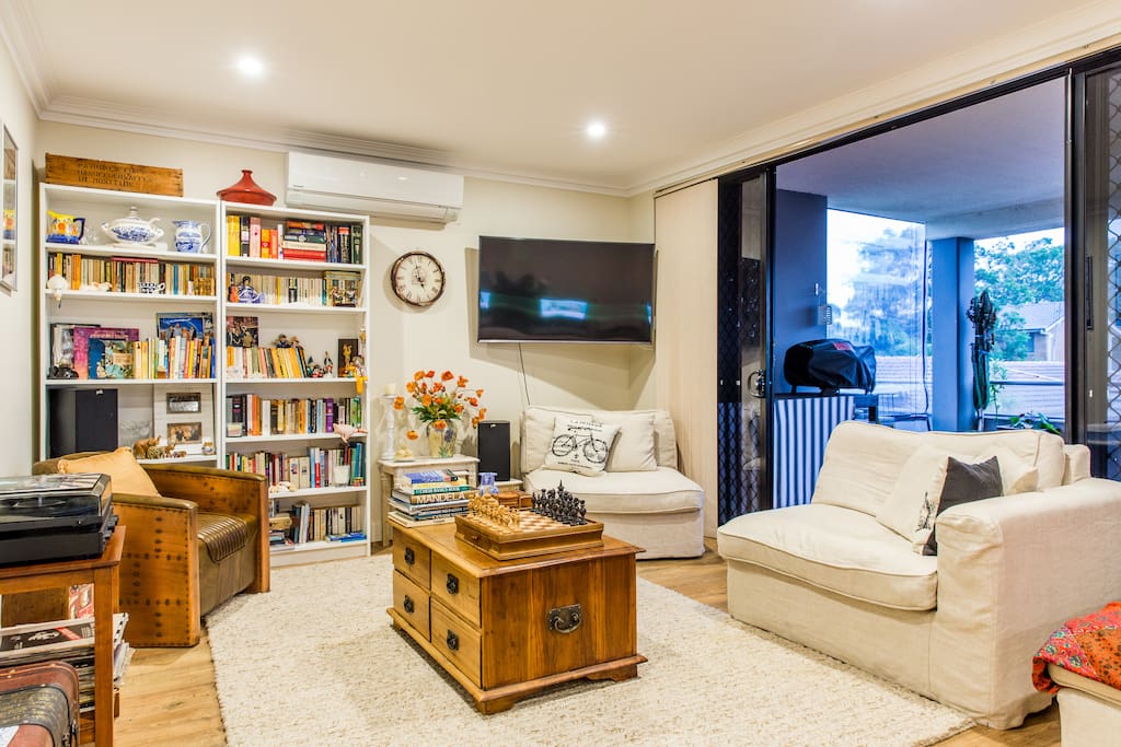 Lounge room