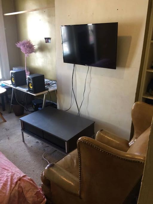 Room 1