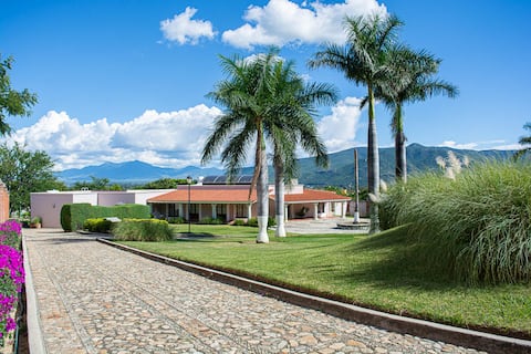 Casa Villa Jacarandas