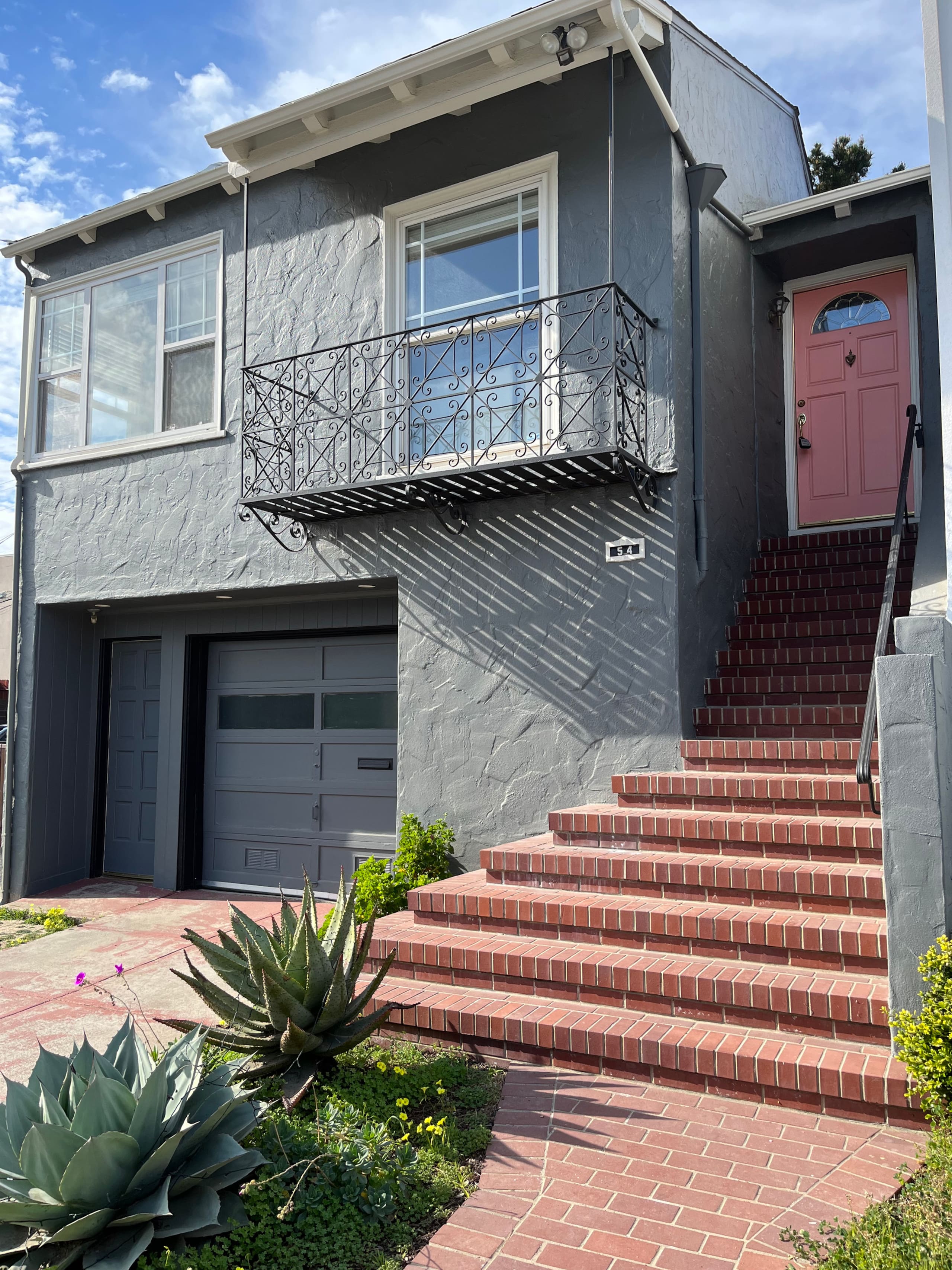 Home in San Francisco · ★4.86 · 3 bedrooms · 5 beds · 2 baths - Image 29