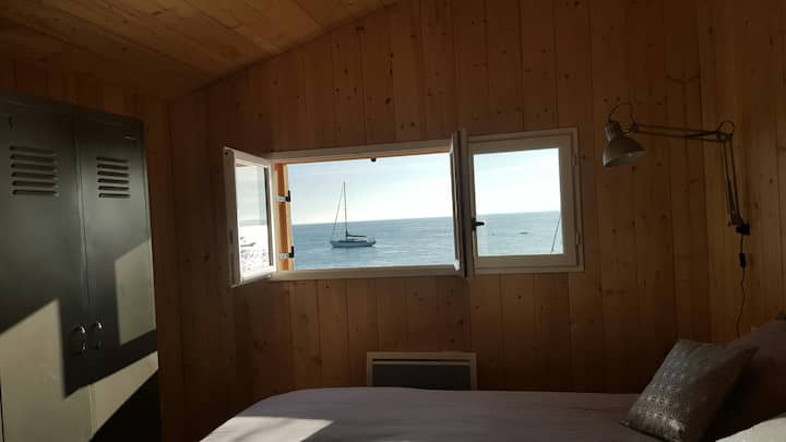 נוף מחדר שינה 1. סירה נחמדה!