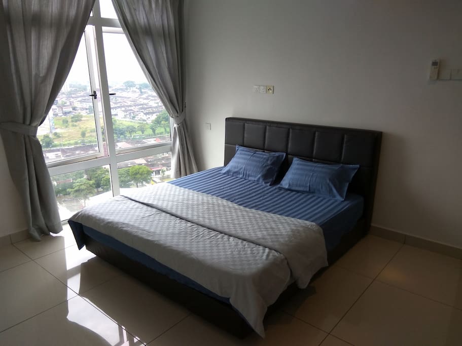 1 King size bed