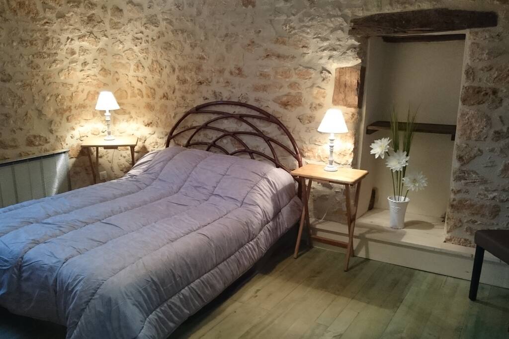 CHAMBRE 1