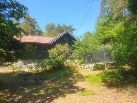 Cabin for rent on Søndre Sandøy