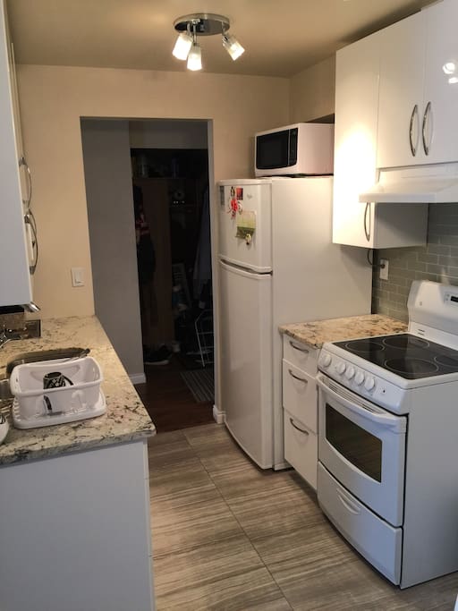 Kitchen (2)