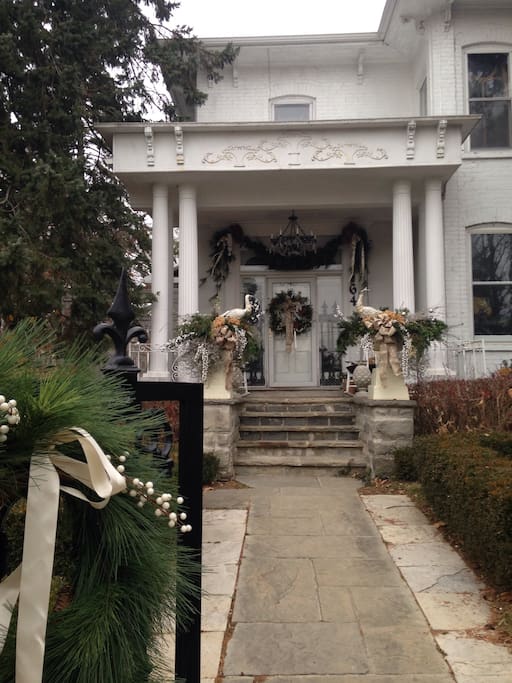 Walkway to front door