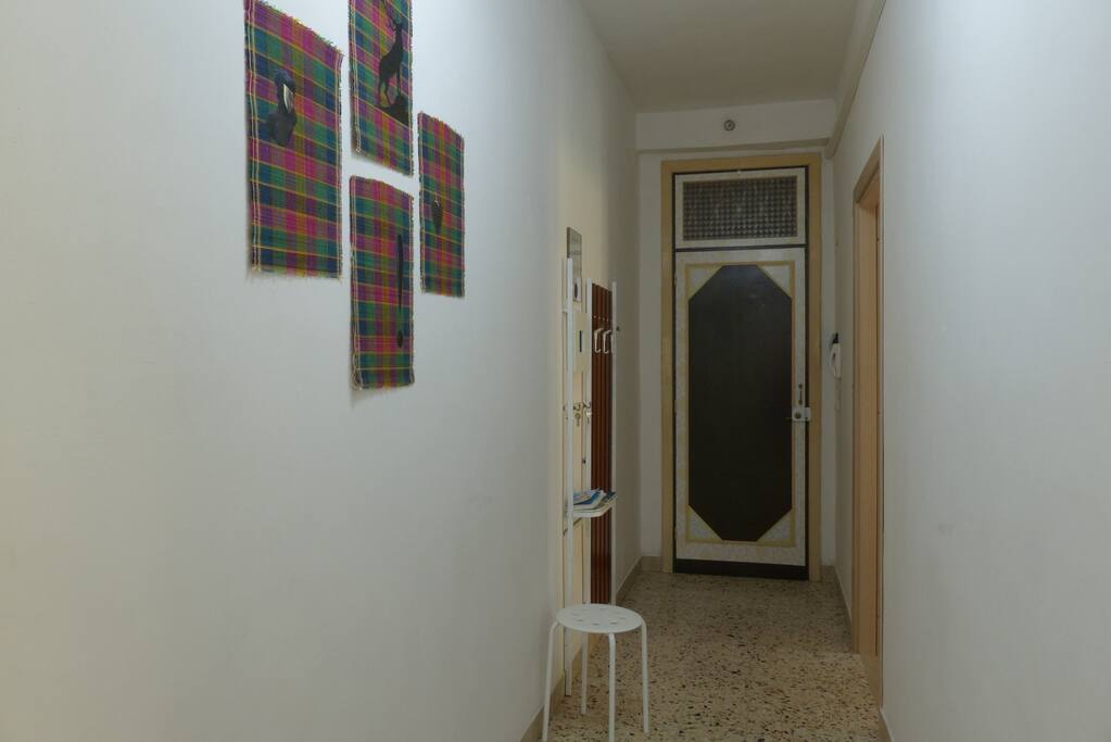 Altra veduta dell'ingresso
