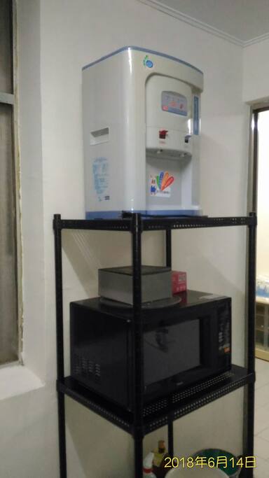 公用廚房家電