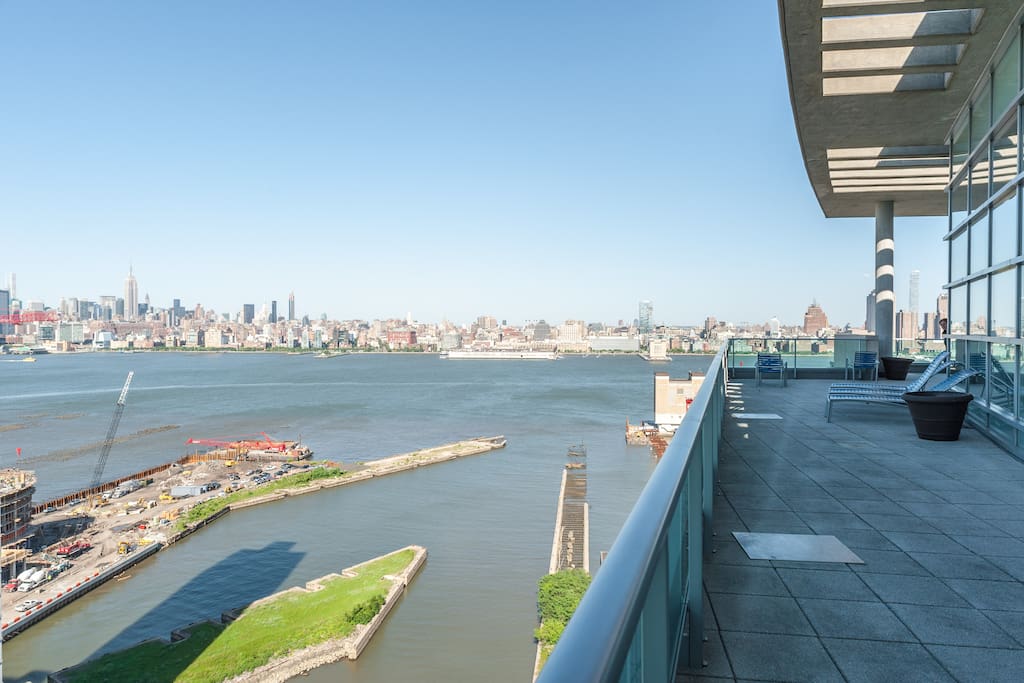 Roof deck