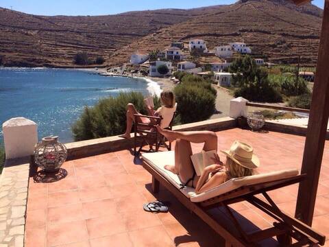 Your house on the beach - Kythnos Leykes