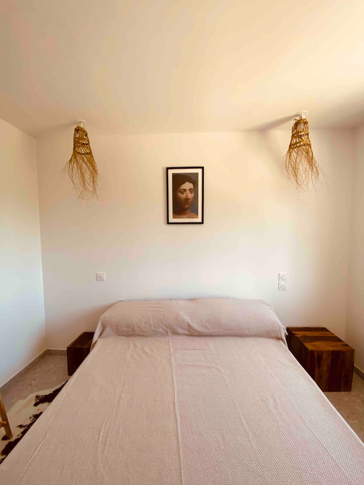 Dhomë gjumi 2