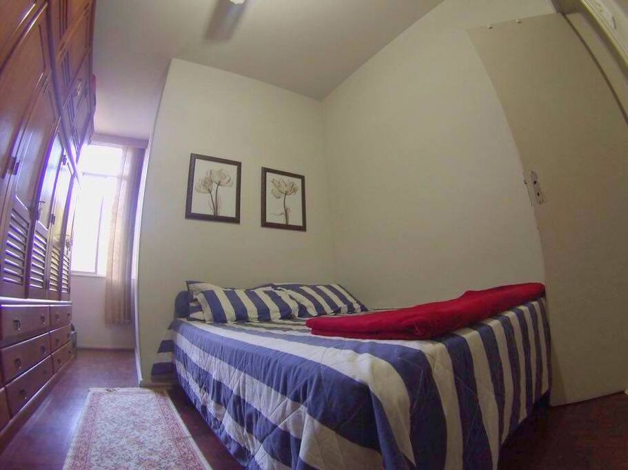 1 Quarto, cama casal