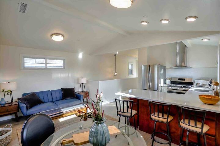 Central location! 2House 9bd5ba fit 18people gallery image 4