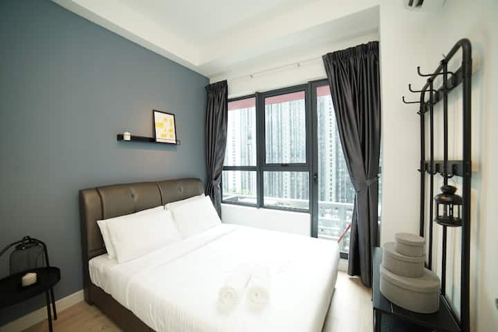 غرفة نوم استثنائية مكونة من 3 غرف نوم في غرفة نوم Arte Plus